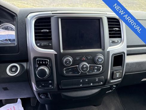 Used 2022 RAM 1500 Classic SLT w/ Electronics Convenience Group image 10