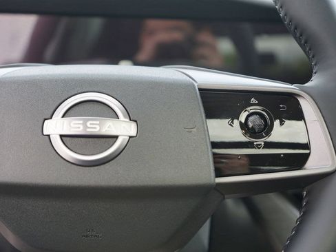 Used 2025 Nissan Murano SL AWD/4WD image 17