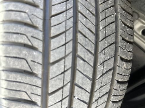 Used 2026 Toyota Corolla LE image 9