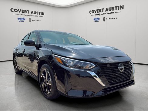 Used 2025 Nissan Sentra SV FWD image 7