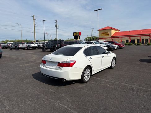 Used 2014 Honda Accord Touring image 3