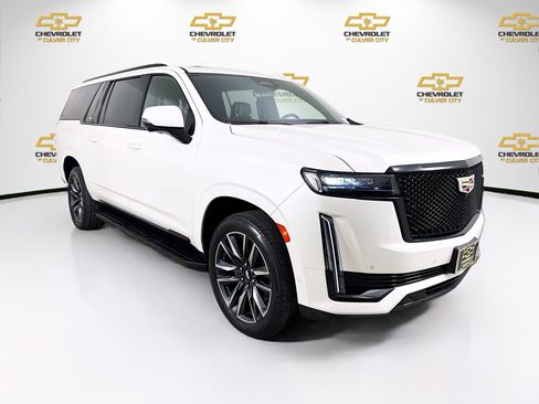 Used 2022 Cadillac Escalade ESV Sport RWD image 1