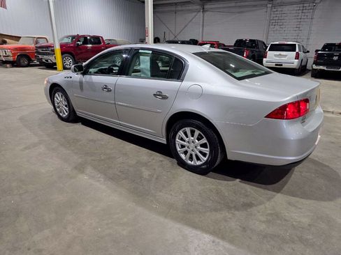 Used 2011 Buick Lucerne CX FWD image 7