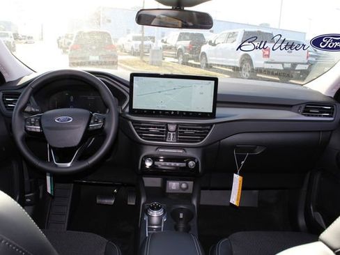 New 2025 Ford Escape SE image 10