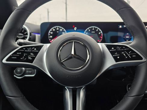 New 2025 Mercedes-Benz CLA 250 4MATIC image 24