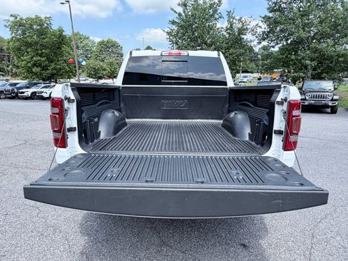 Used 2021 RAM 1500 Laramie AWD/4WD image 9