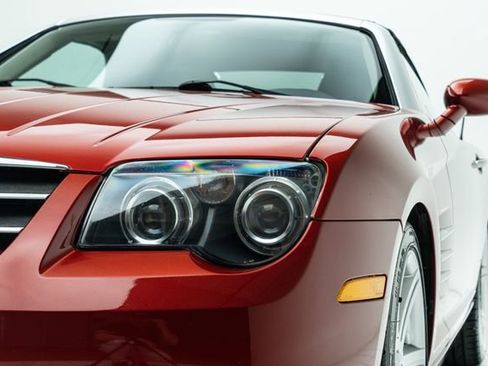 Used 2005 Chrysler Crossfire Limited RWD image 12