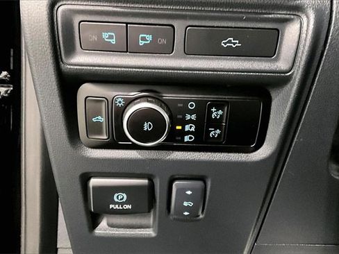 Used 2023 Ford F150 Lariat w/ Equipment Group 502A High image 17