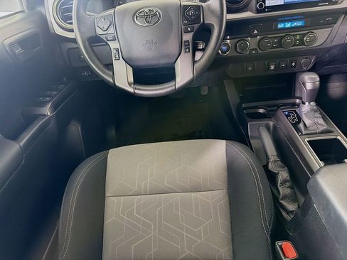 Used 2023 Toyota Tacoma TRD Off-Road image 25