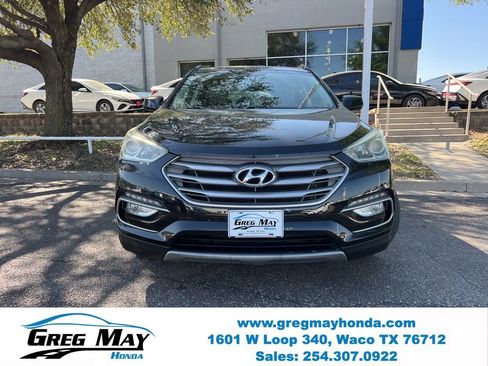Used 2017 Hyundai Santa Fe Sport AWD/4WD image 2