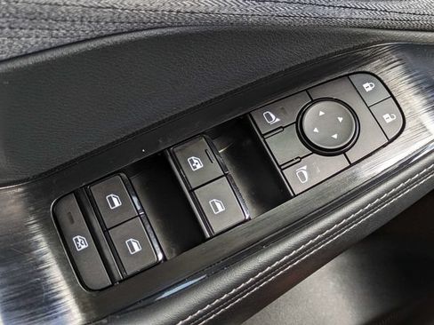 Used 2023 Nissan Rogue SV FWD image 24
