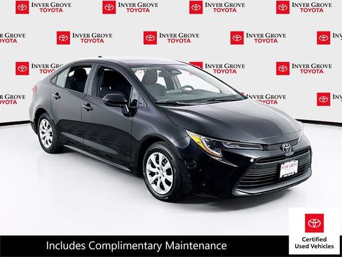 Certified 2025 Toyota Corolla LE FWD image 3