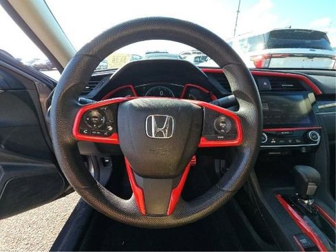Used 2018 Honda Civic EX image 6