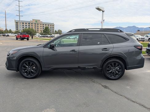 Used 2024 Subaru Outback Onyx Edition AWD/4WD image 3