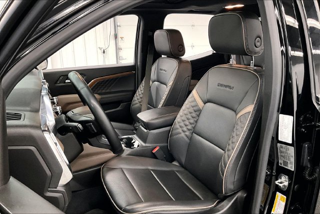 Used 2023 GMC Canyon Denali AWD/4WD image 24
