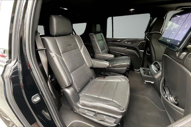 Used 2021 Cadillac Escalade ESV Sport AWD/4WD image 27