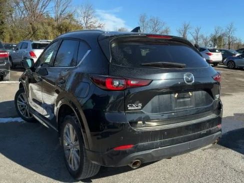 Used 2022 MAZDA CX-5 Signature image 2