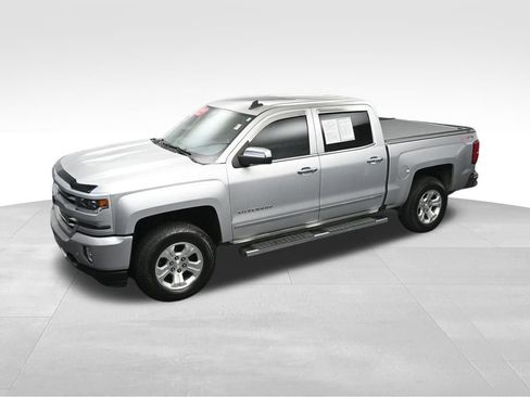 Used 2018 Chevrolet Silverado 1500 LTZ Z71 w/ LTZ Plus Package AWD/4WD image 33
