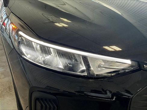 Used 2025 Ford Escape Active image 31