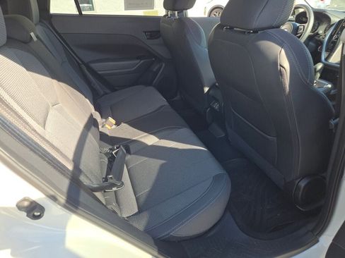 Used 2024 Subaru Crosstrek 2.0i Premium w/ Popular Package #3 image 10