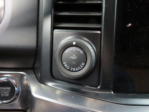 Used 2024 Ford F350 King Ranch w/ Chrome Package image 48