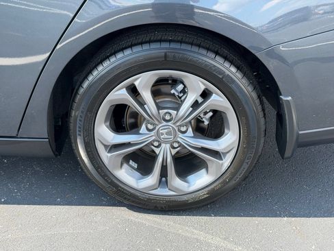 Used 2024 Honda Accord EX image 29
