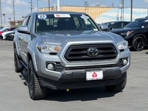 Certified 2023 Toyota Tacoma SR5 image 3