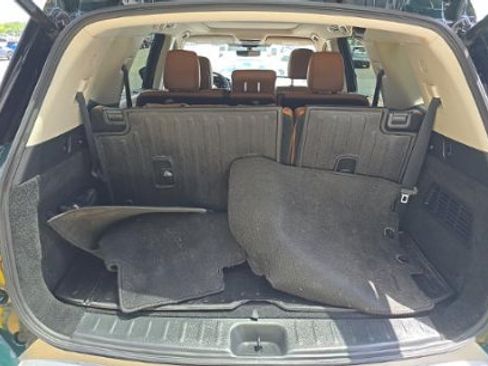 Used 2025 Nissan Pathfinder Platinum w/ Cargo Package FWD image 6