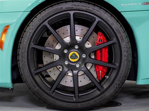 Used 2021 Lotus Evora image 11