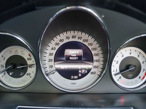 Used 2013 Mercedes-Benz GLK 350 2WD w/ Premium 1 Pkg image 32