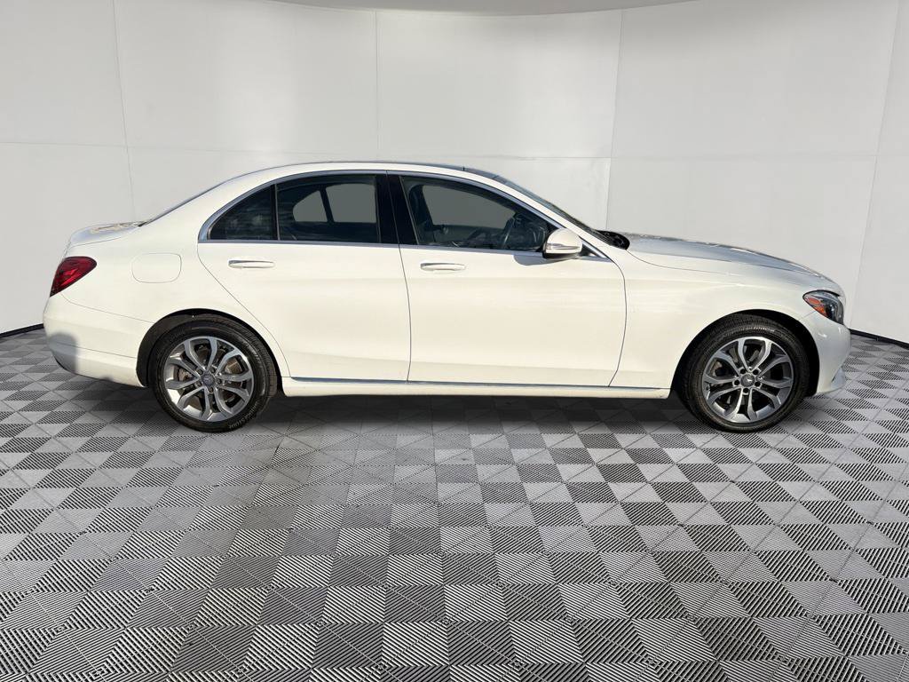 Used 2015 Mercedes-Benz C 300 4MATIC Sedan image 9