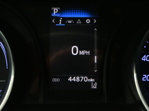 Used 2019 Toyota Camry LE image 24