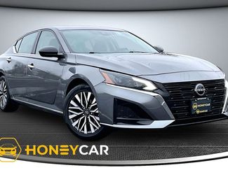 Used 2024 Nissan Altima 2.5 SV video 1
