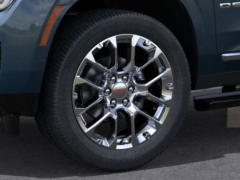 New 2026 GMC Yukon XL Denali w/ Sun & Power Step Package image 9