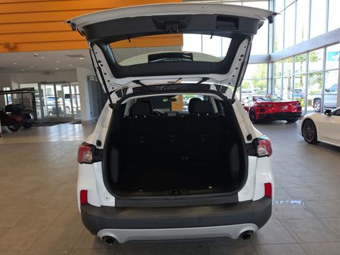 Certified 2022 Ford Escape S AWD/4WD image 30