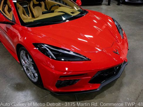 Used 2021 Chevrolet Corvette Stingray Premium Cpe w/ Z51 Performance Package RWD image 14