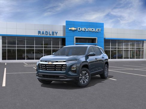 New 2026 Chevrolet Equinox LT AWD/4WD image 8