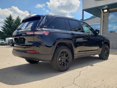 New 2025 Jeep Grand Cherokee Altitude