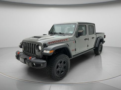 Used 2023 Jeep Gladiator Mojave w/ Cold Weather Group AWD/4WD image 4