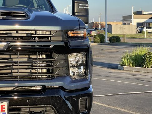 New 2026 Chevrolet Silverado 2500 Custom w/ Custom Value Package image 9