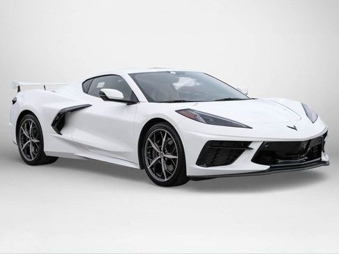 Used 2023 Chevrolet Corvette Stingray Preferred Cpe w/ Z51 Performance Package image 4