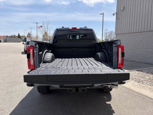 New 2026 Ford F250 4x4 Crew Cab Super Duty image 19