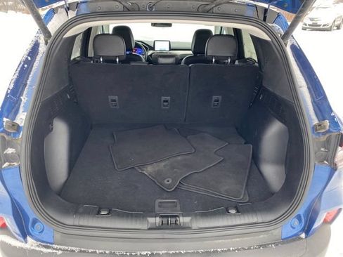 Used 2022 Ford Escape Titanium AWD/4WD image 19