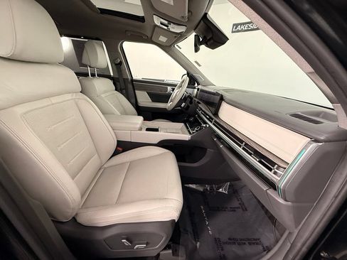 Used 2024 Hyundai Santa Fe Limited AWD/4WD image 23