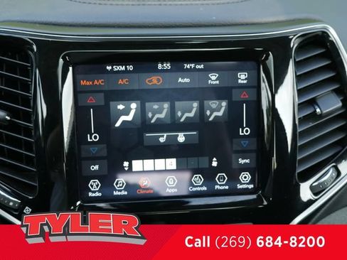 Used 2021 Jeep Cherokee Limited AWD/4WD image 44