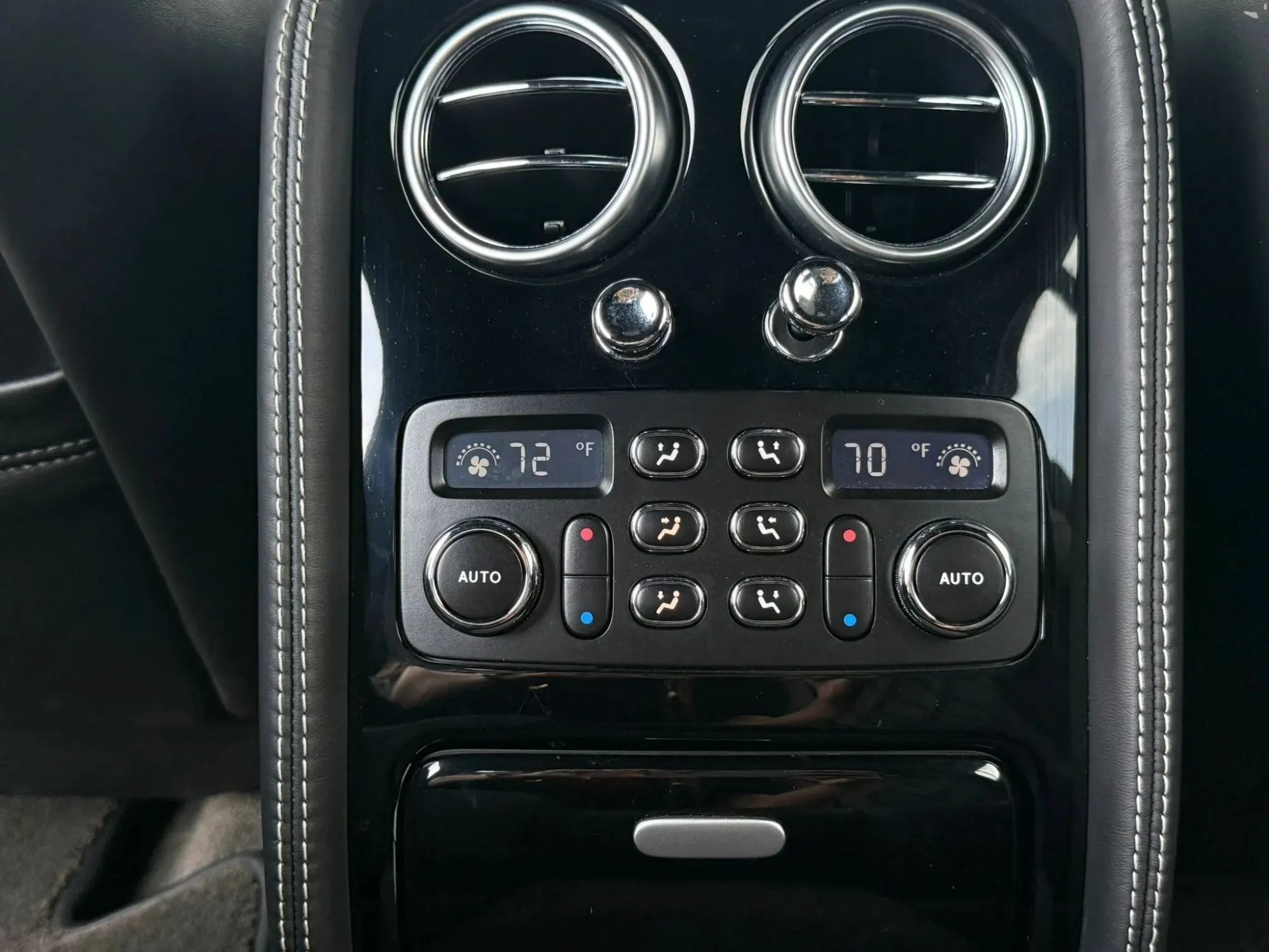 Used 2013 Bentley Flying Spur Flying Spur Speed AWD/4WD image 36
