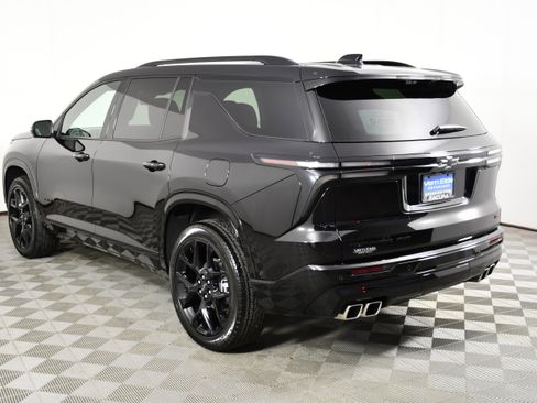 Used 2026 Chevrolet Traverse RS image 7