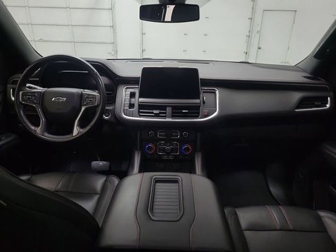 Used 2022 Chevrolet Suburban RST image 12