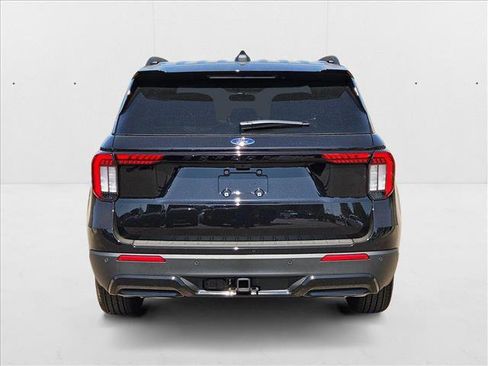 New 2025 Ford Explorer ST-Line image 6