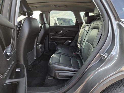 Used 2022 Lincoln Corsair FWD w/ Premium Package image 15